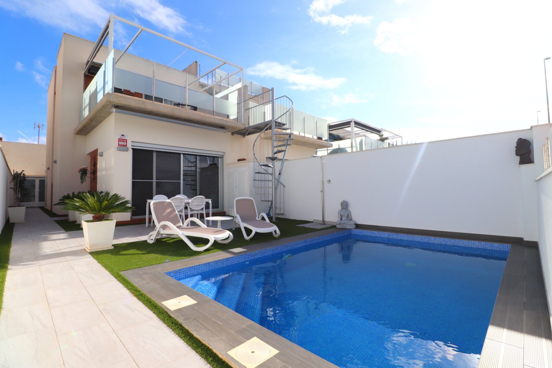 Herverkoop - Semi Detached Villa - Daya Nueva - Daya Vieja - Town