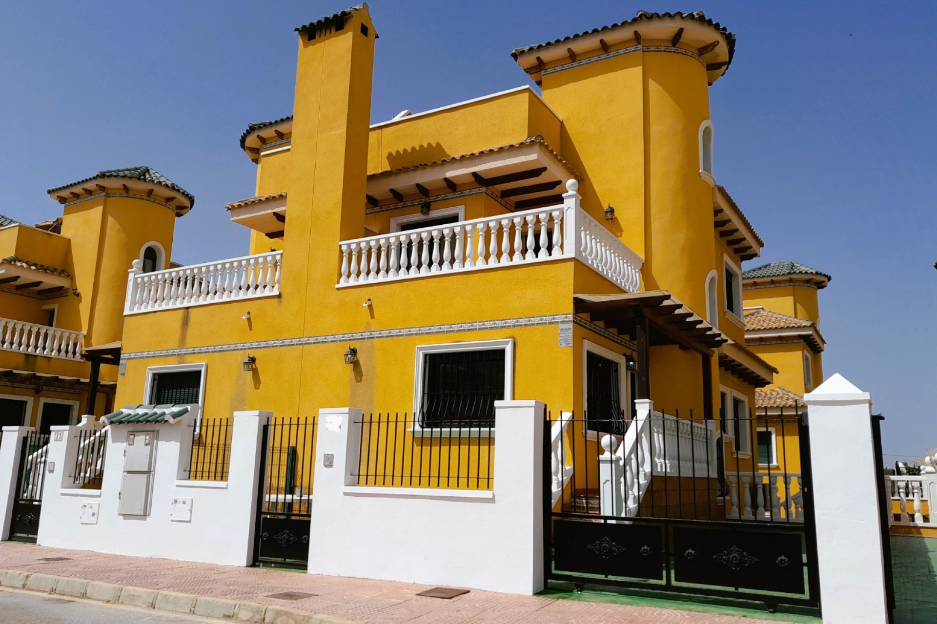 Herverkoop - Town House - Ciudad Quesada - Lo Marabu