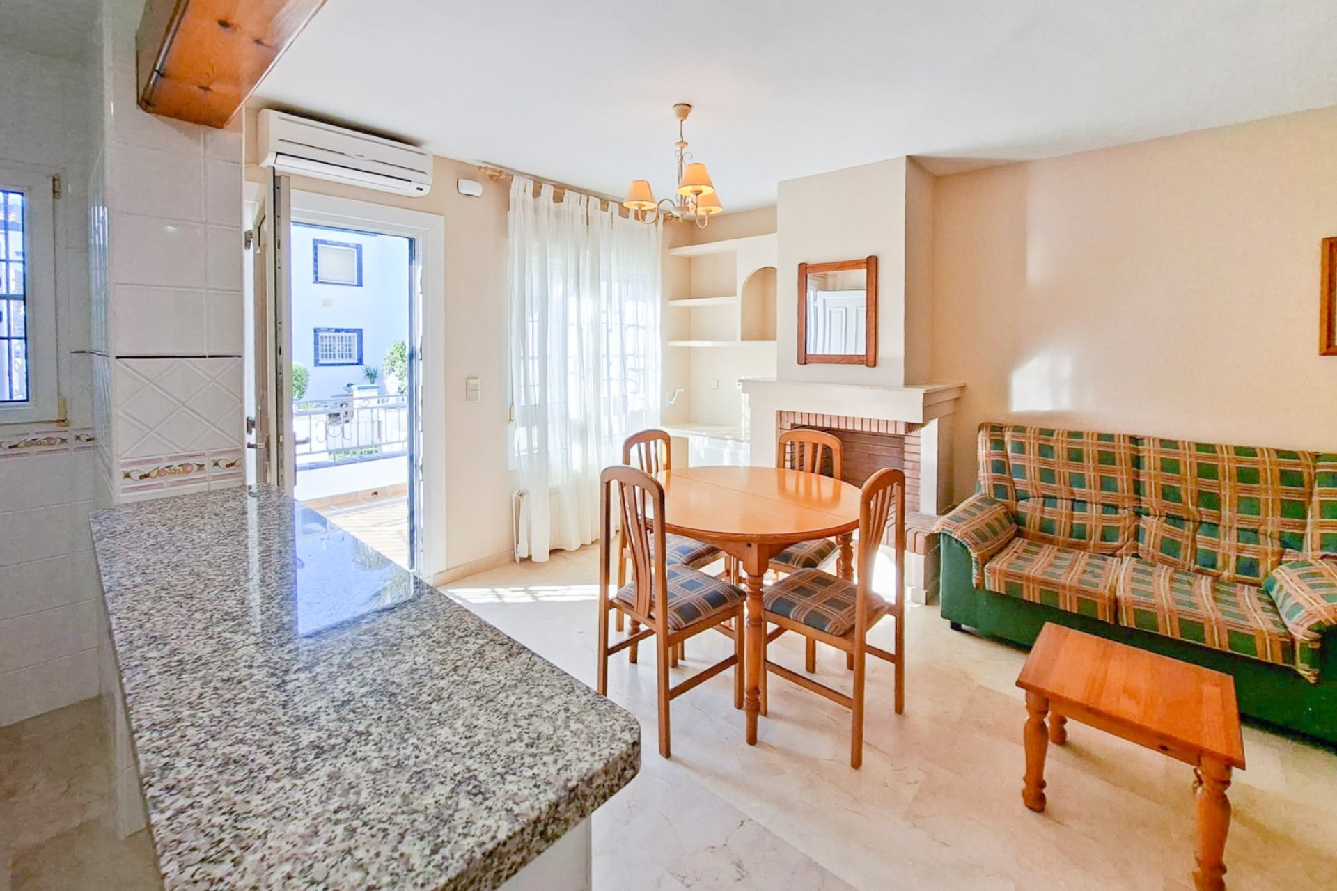 Herverkoop - Town House - Villamartín