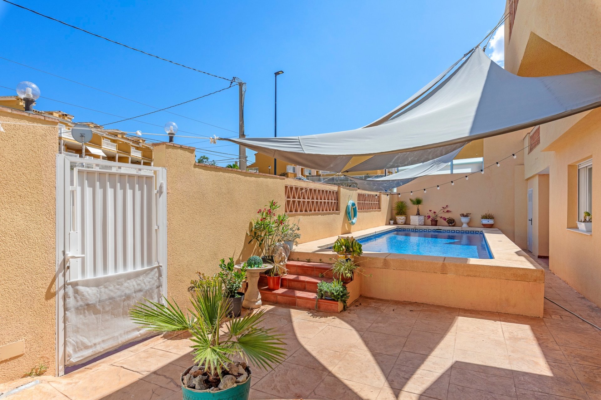 Herverkoop - Villa - Benidorm - Alfas del Pí