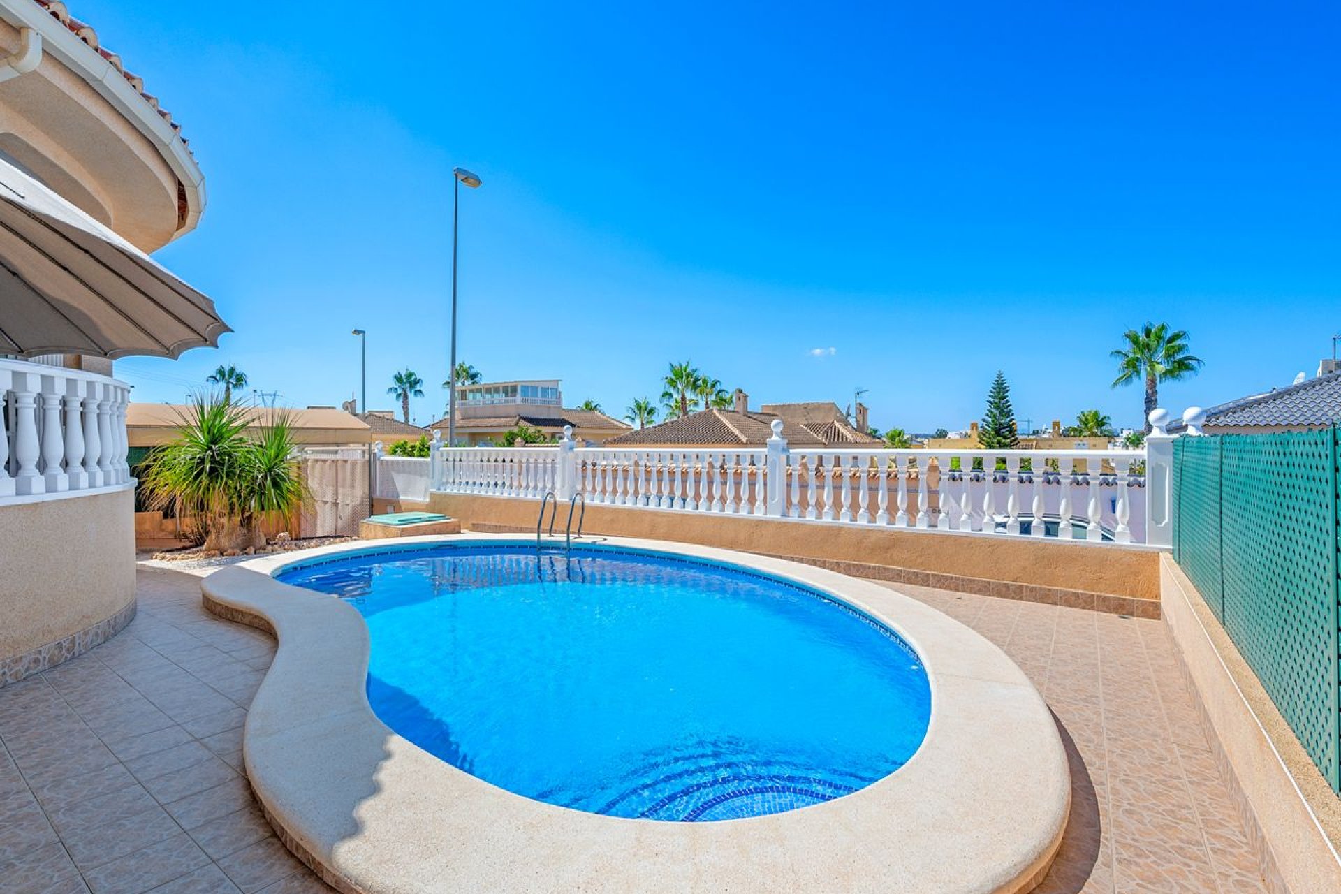 Herverkoop - Villa - Ciudad Quesada - Benimar 2