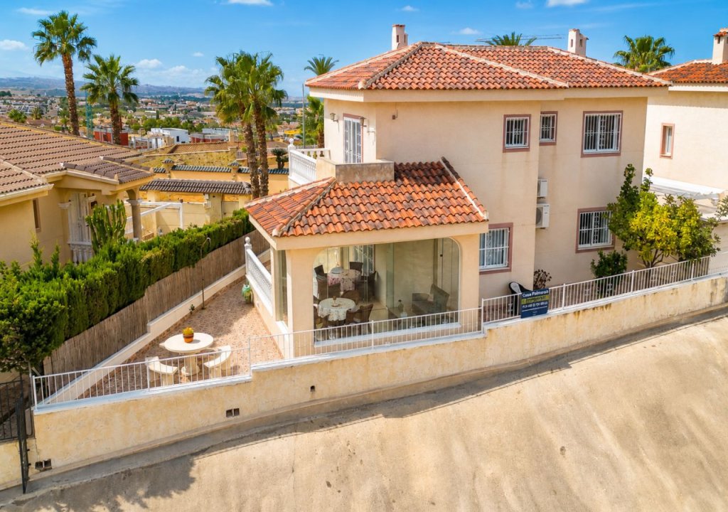 Herverkoop - Villa - Ciudad Quesada - Benimar 2