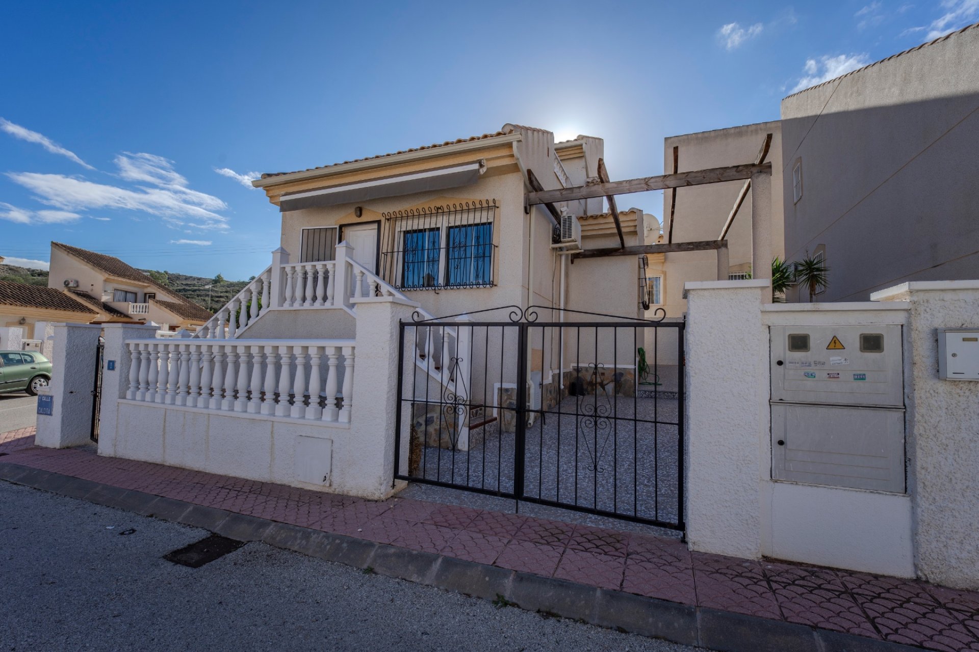 Herverkoop - Villa - Ciudad Quesada - Benimar II