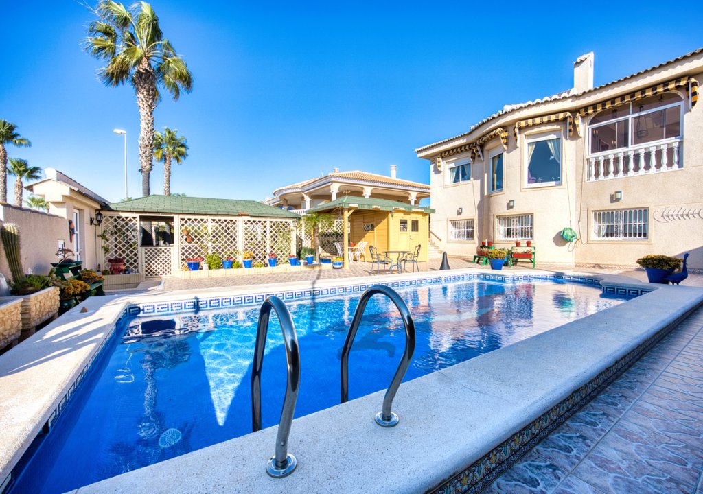 Herverkoop - Villa - Ciudad Quesada - Benimar