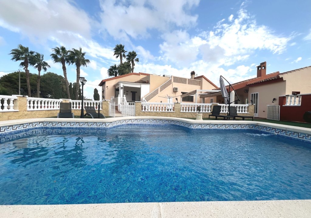 Herverkoop - Villa - Daya Vieja