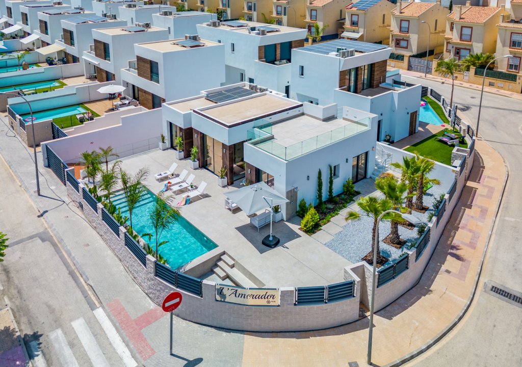 Herverkoop - Villa - El Campello - El Amerador