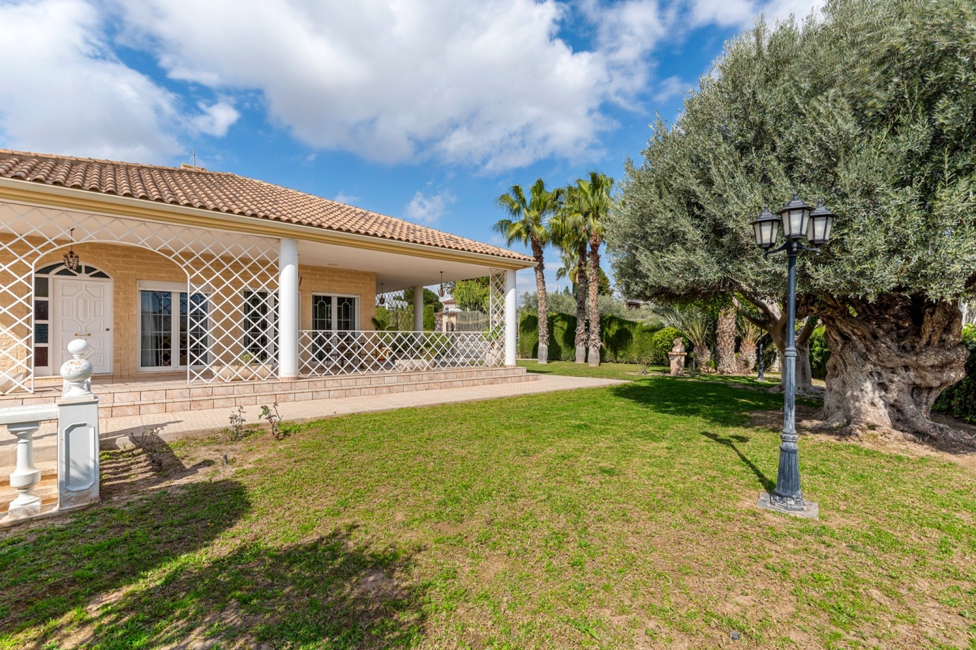 Herverkoop - Villa - Elche/Elx