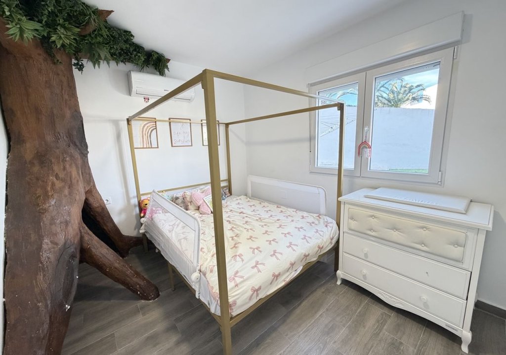 Herverkoop - Villa - Orihuela Costa - Las Filipinas