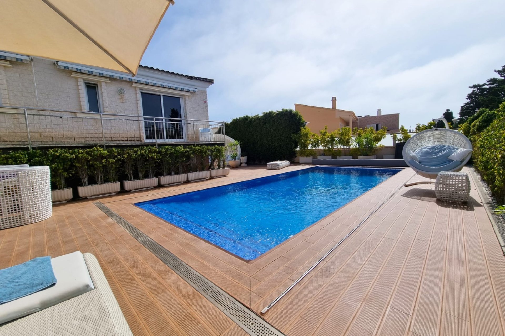 Herverkoop - Villa - Torrevieja - La Mata
