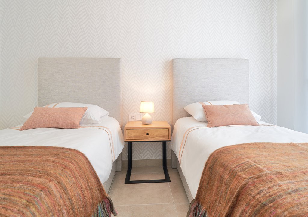 New Build - Apartment - Estepona (Málaga) - Spain