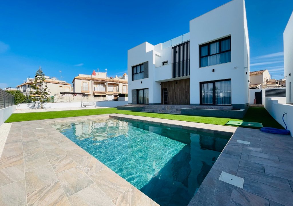 New Build - Detached House / Villa - Torrevieja