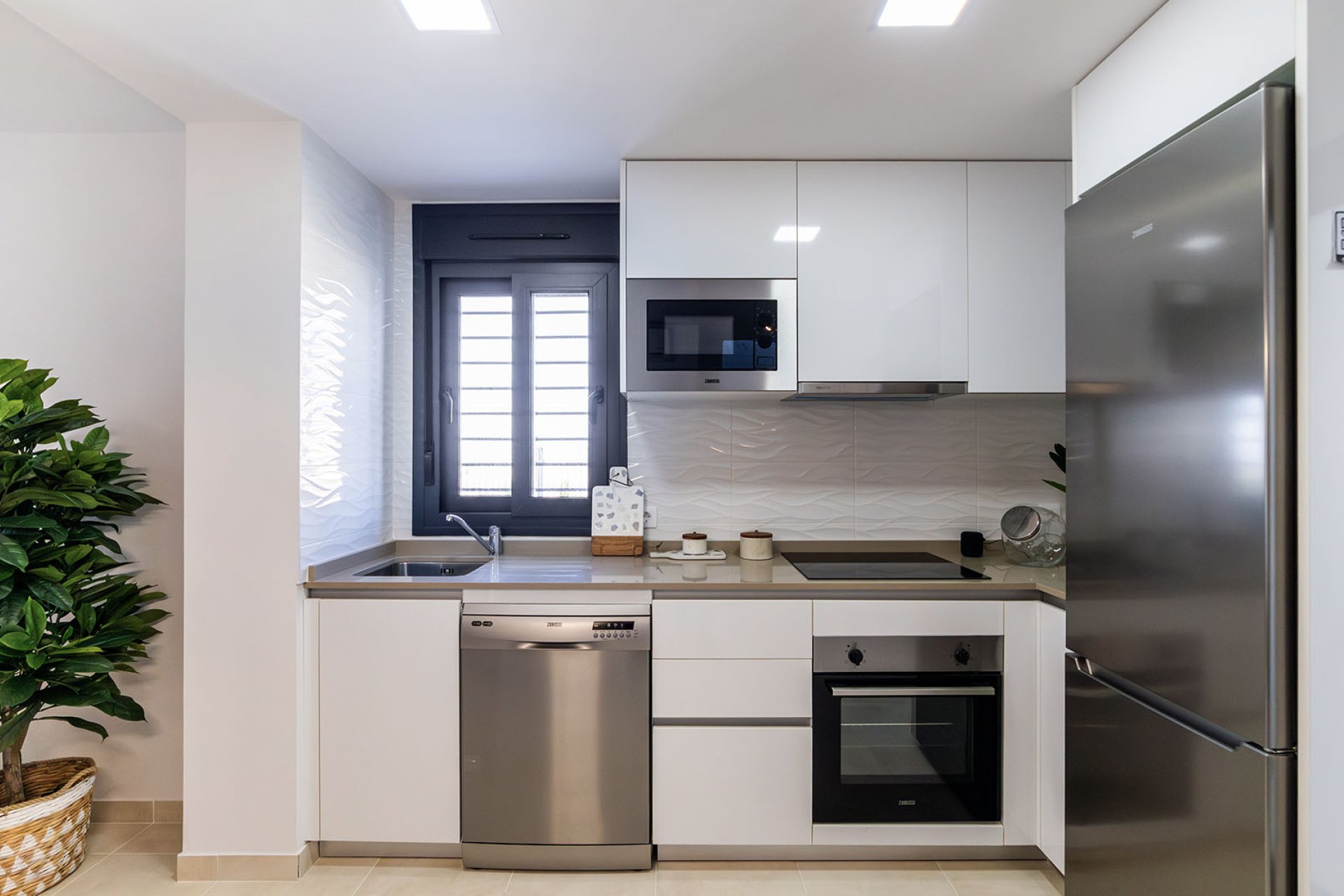 New Build - Villa - Busot, zona Bonalba Golf (Alicante) - Spain