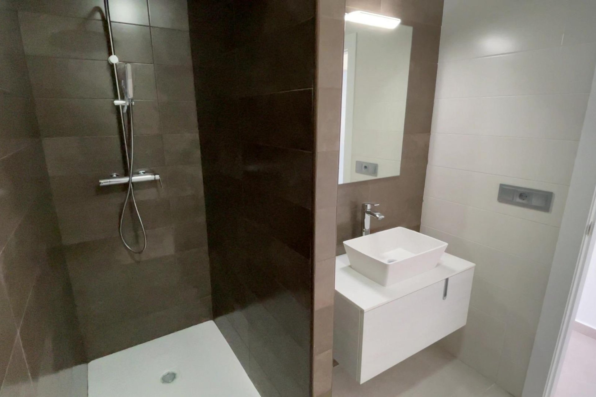 New Build - Villa - Daya Nueva - Centro