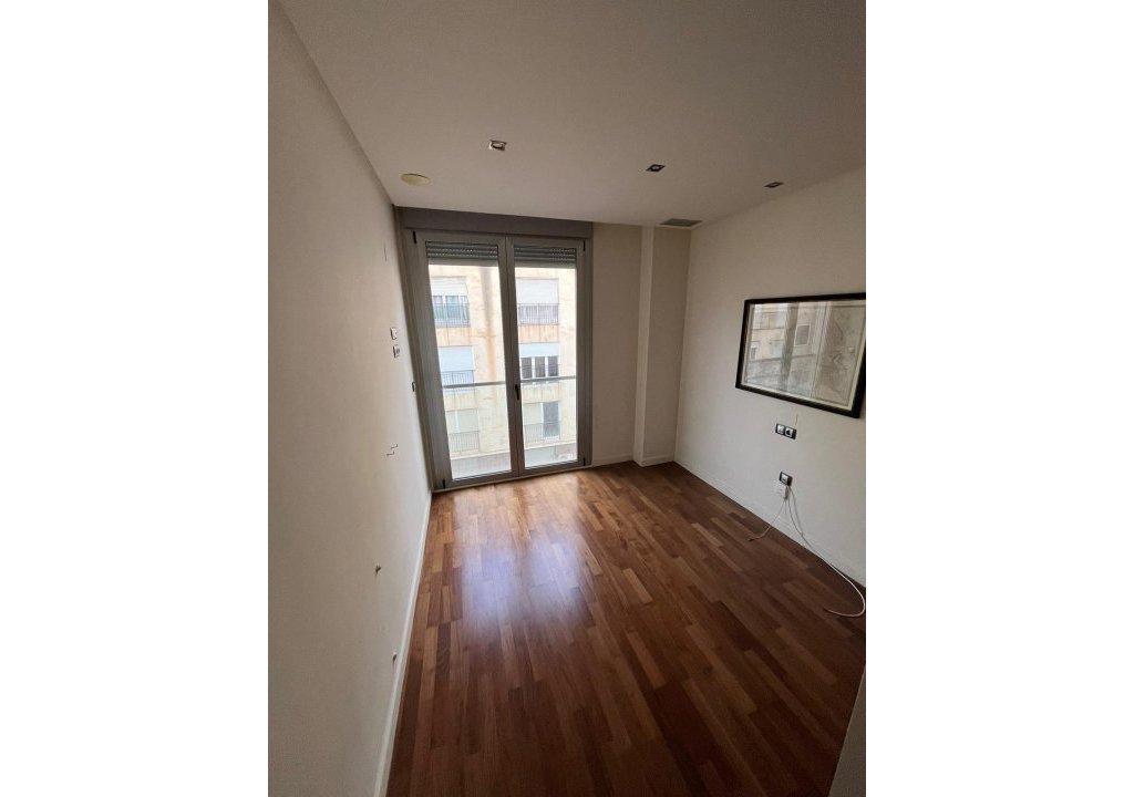 Obra nueva - Apartment - Elche