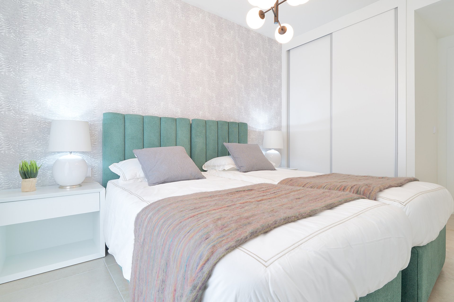 Obra nueva - Apartment - Estepona (Málaga) - Spain
