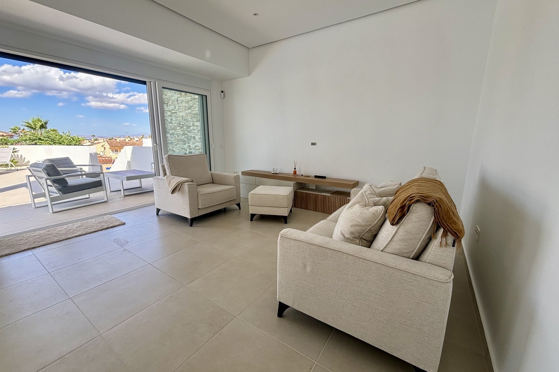 Obra nueva - Detached House / Villa - Benijofar