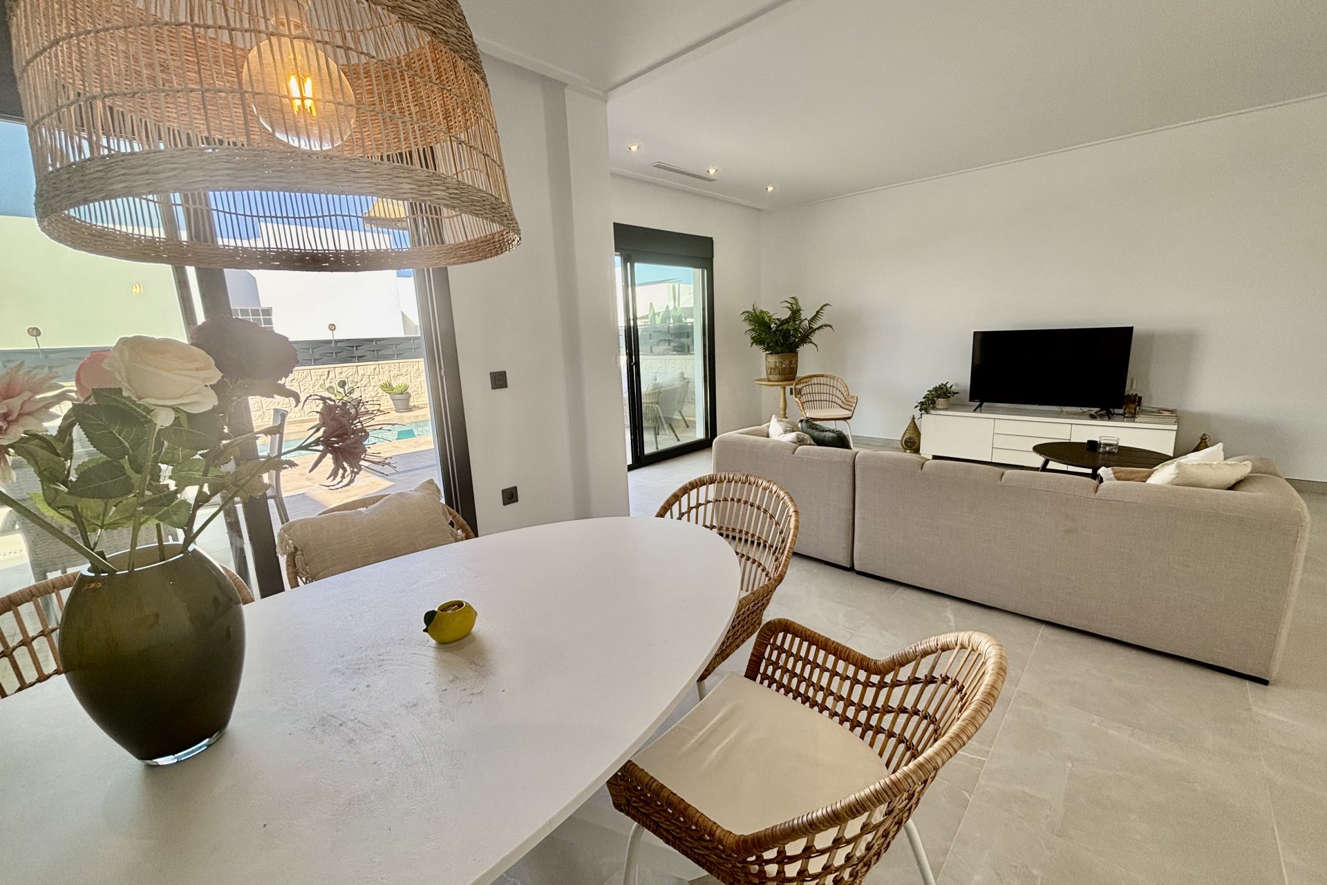 Obra nueva - Detached House / Villa - Benijofar