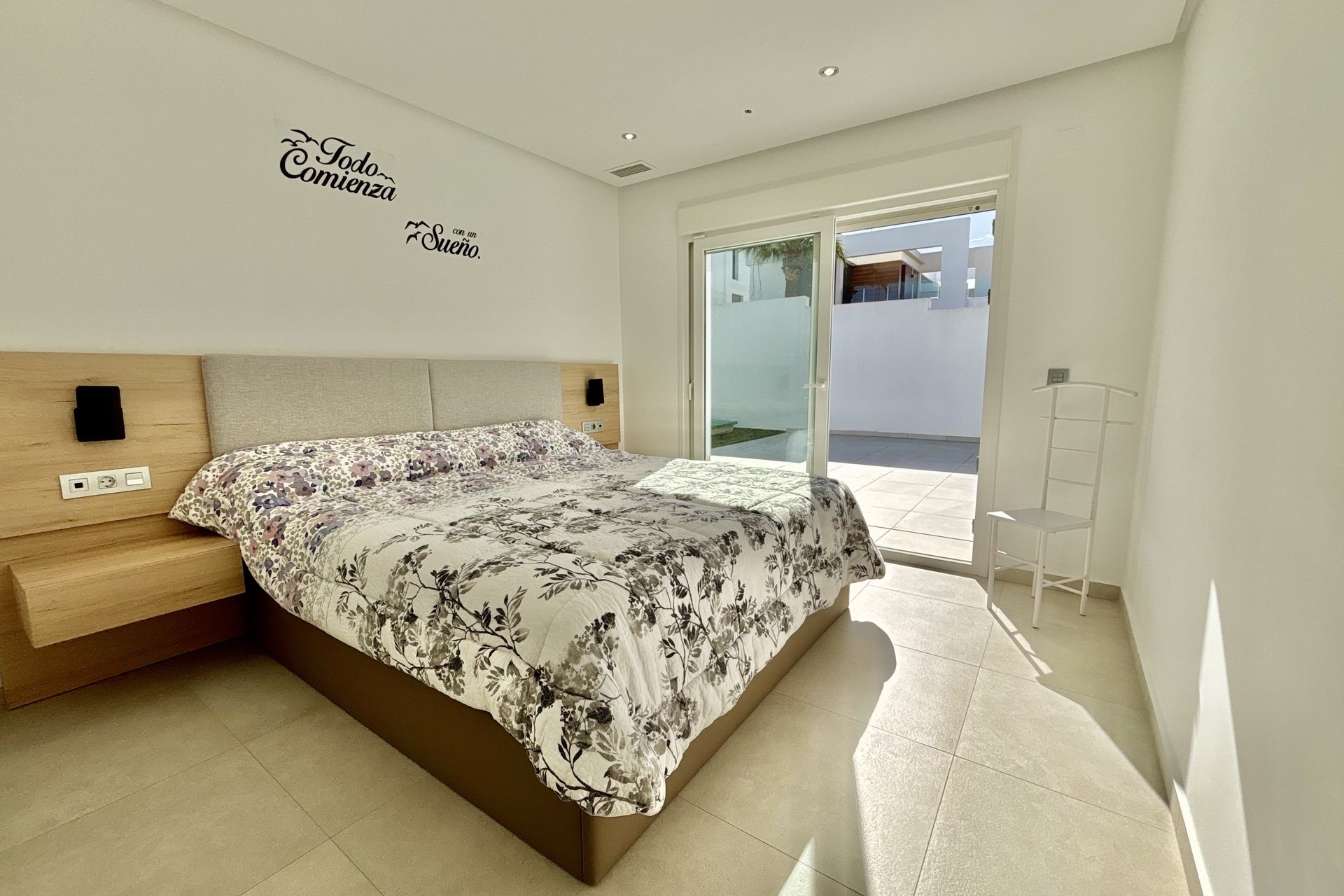 Obra nueva - Detached House / Villa - Benijofar