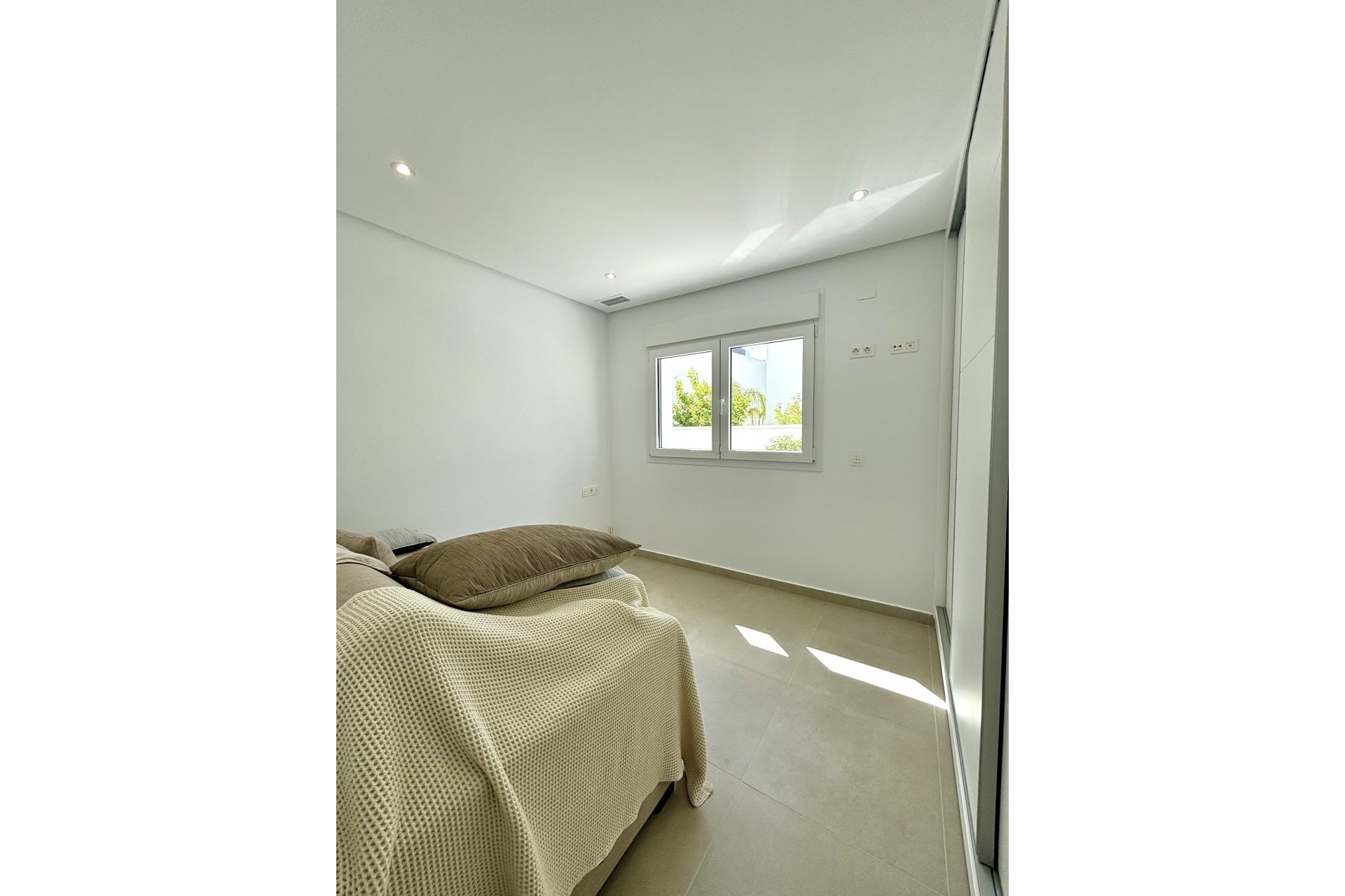 Obra nueva - Detached House / Villa - Benijofar