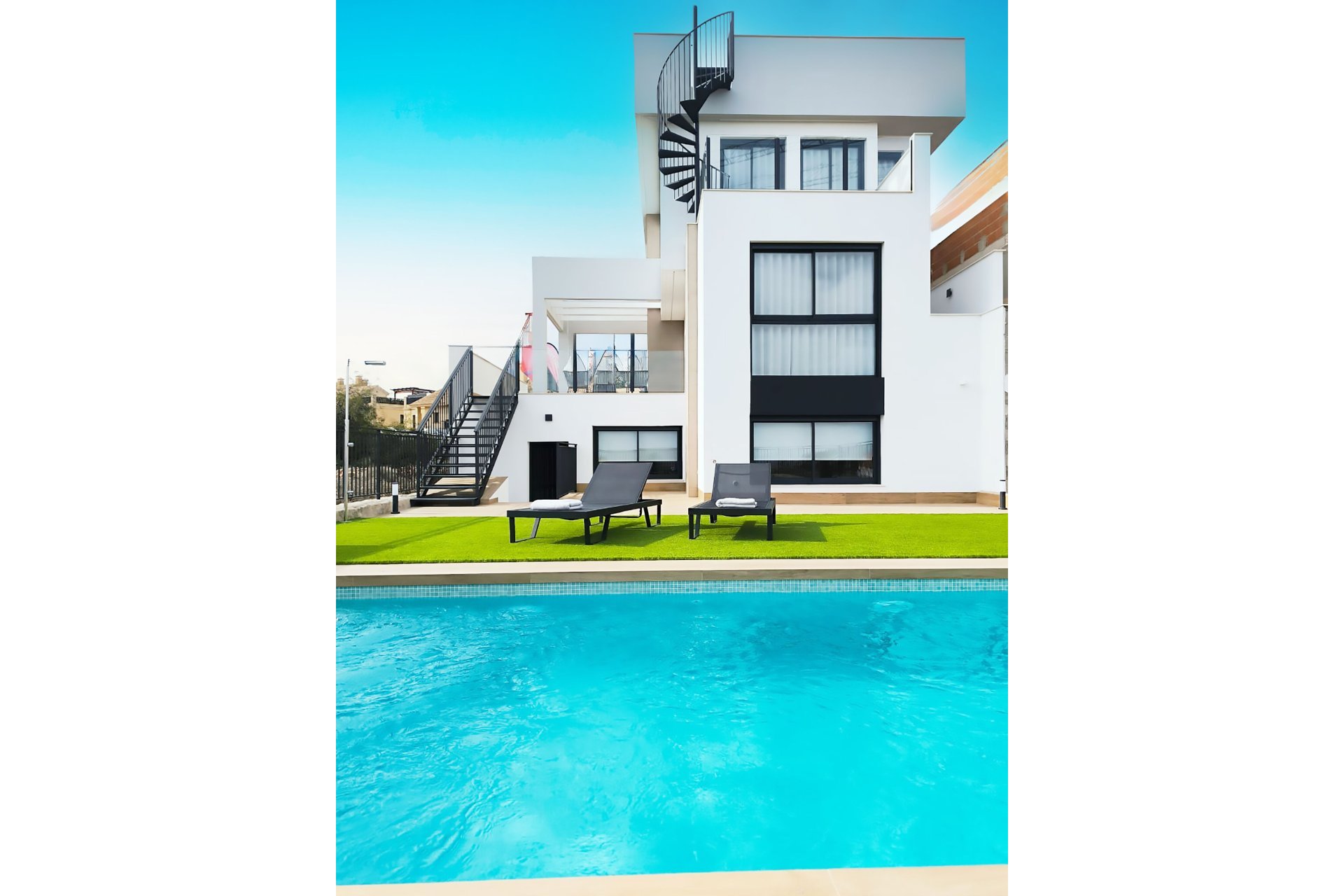 Obra nueva - Detached villa - La Finca Golf