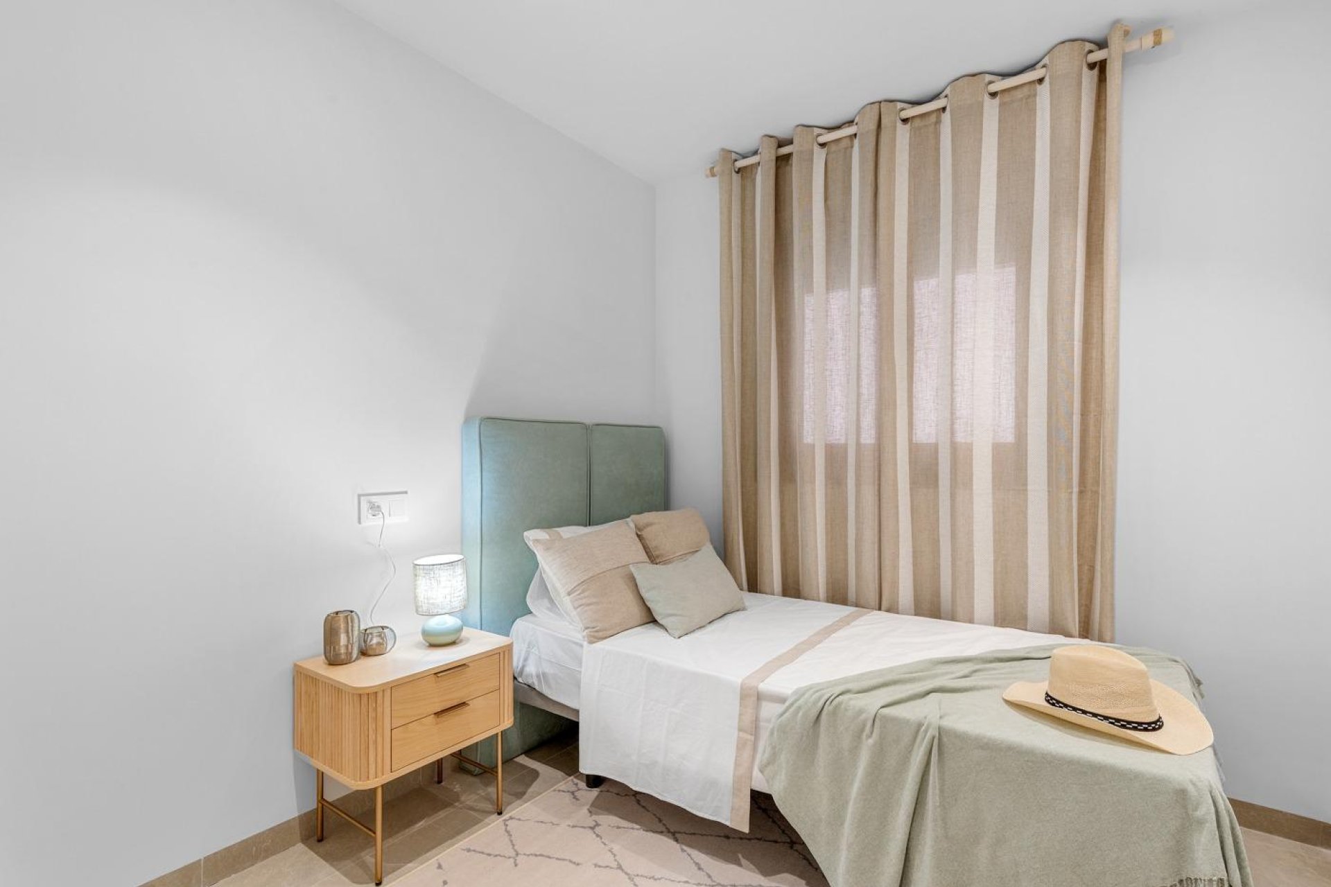 Obra nueva - Penthouse  - Jacarilla - pueblo