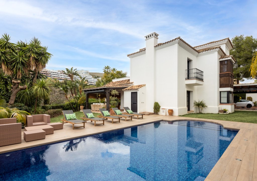 Obra nueva - Villa - Benahavís