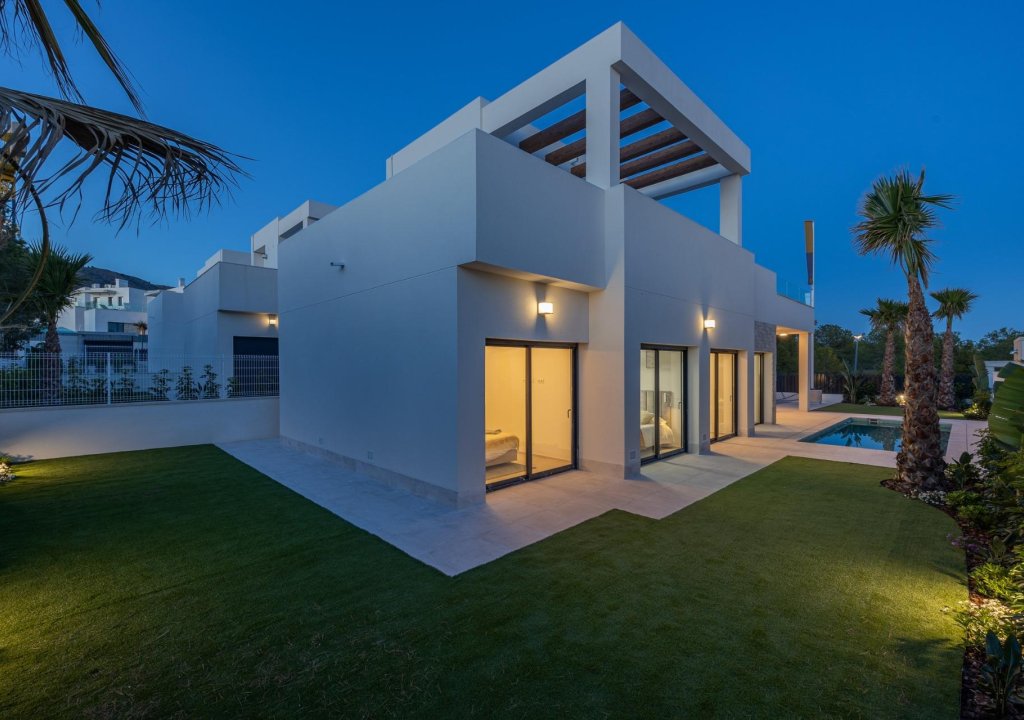 Obra nueva - Villa - Benidorm - Sierra cortina