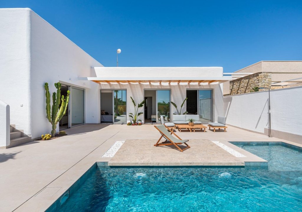 Obra nueva - Villa - Benijofar
