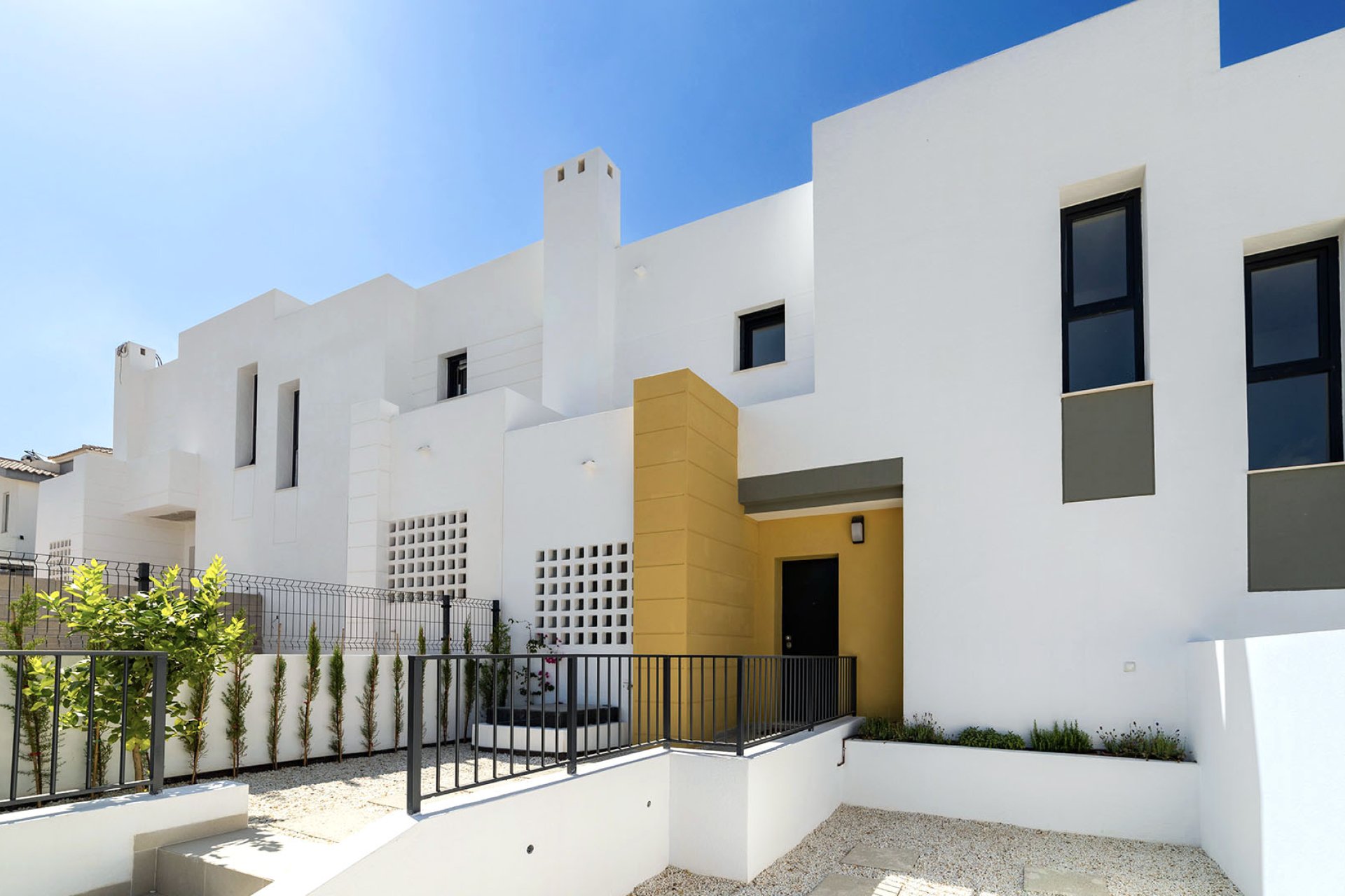 Obra nueva - Villa - Busot, zona Bonalba Golf (Alicante) - Spain