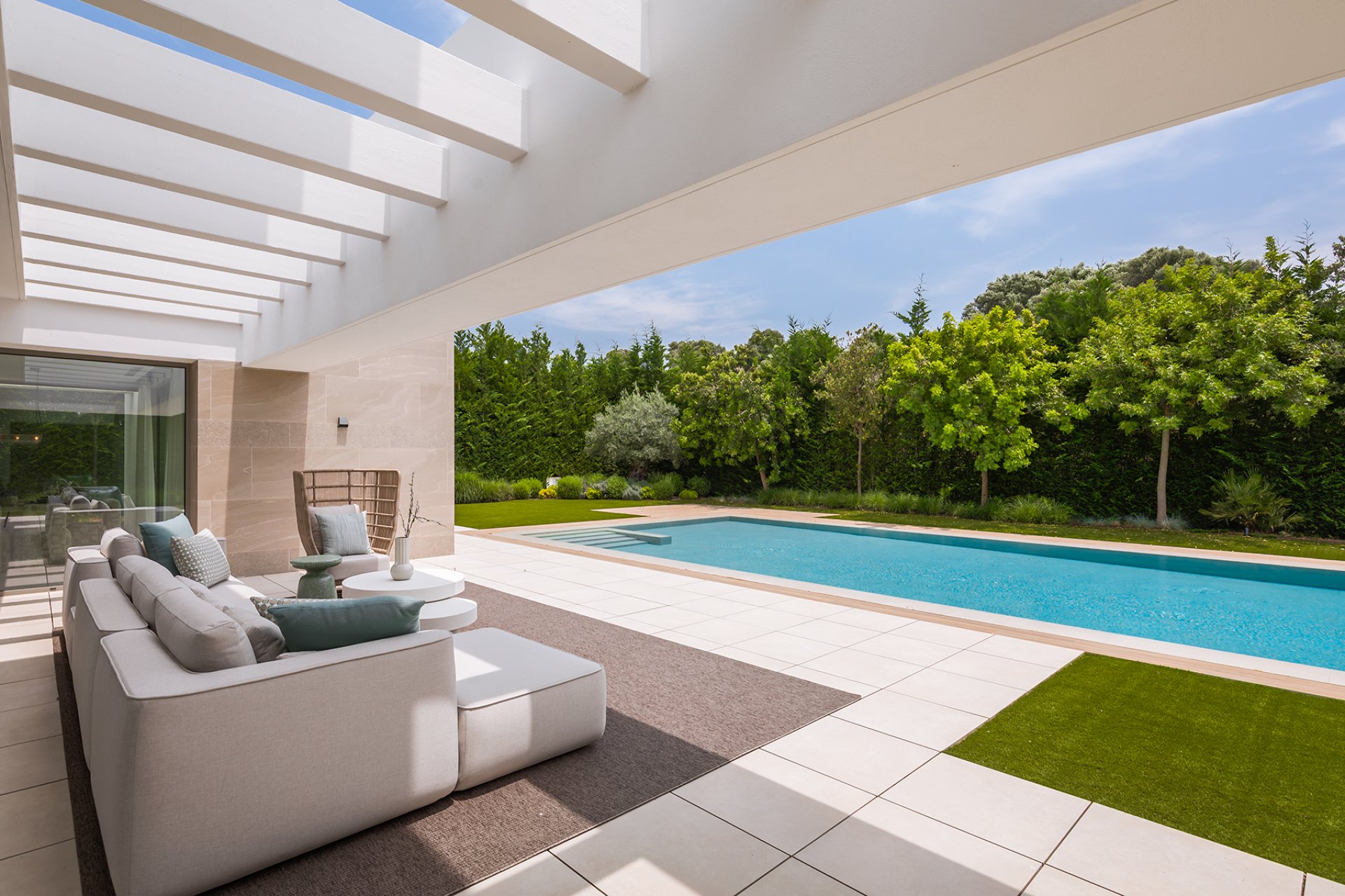 Obra nueva - Villa - El Paraíso