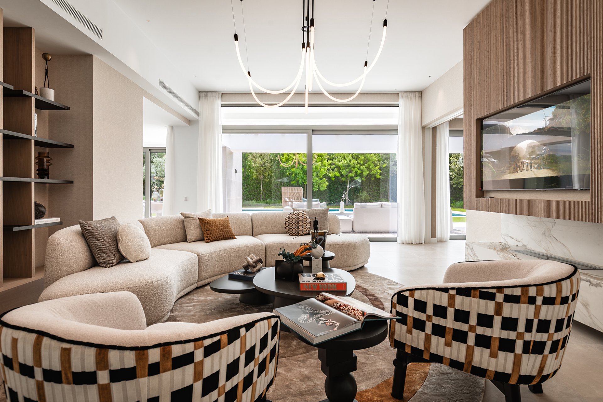 Obra nueva - Villa - El Paraíso