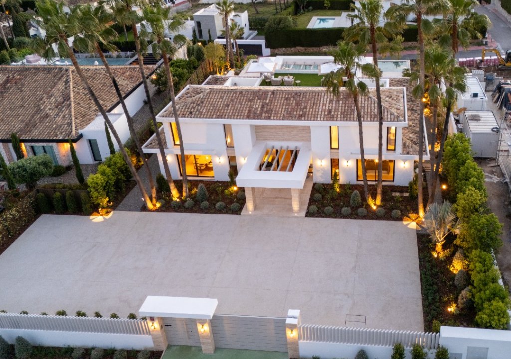 Obra nueva - Villa - Marbella