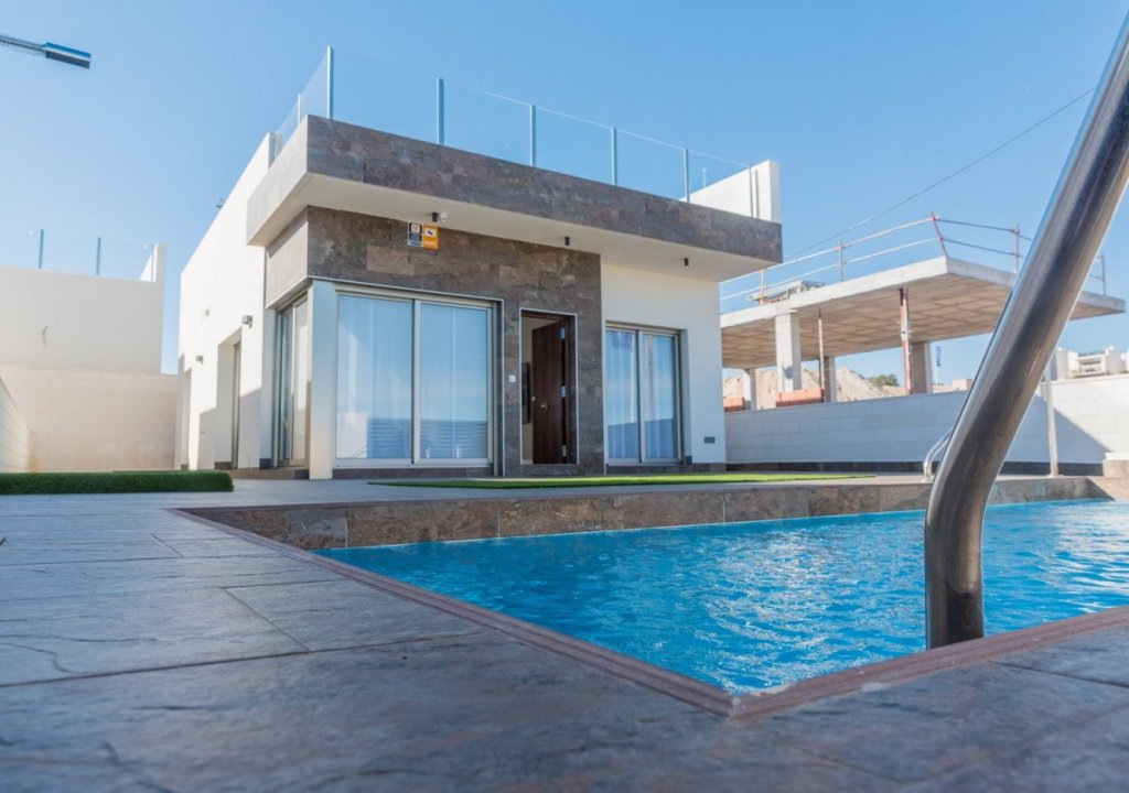 Obra nueva - Villa - Orihuela Costa - PAU 8