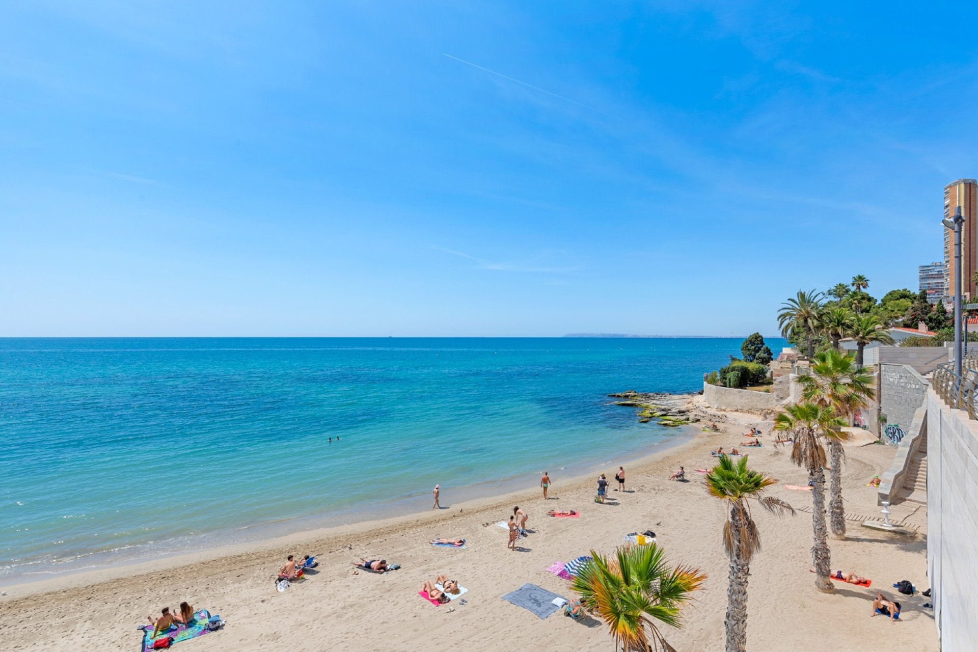 Resale - Apartment - Alicante