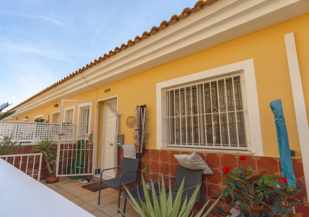 Resale - Apartment - Benimar