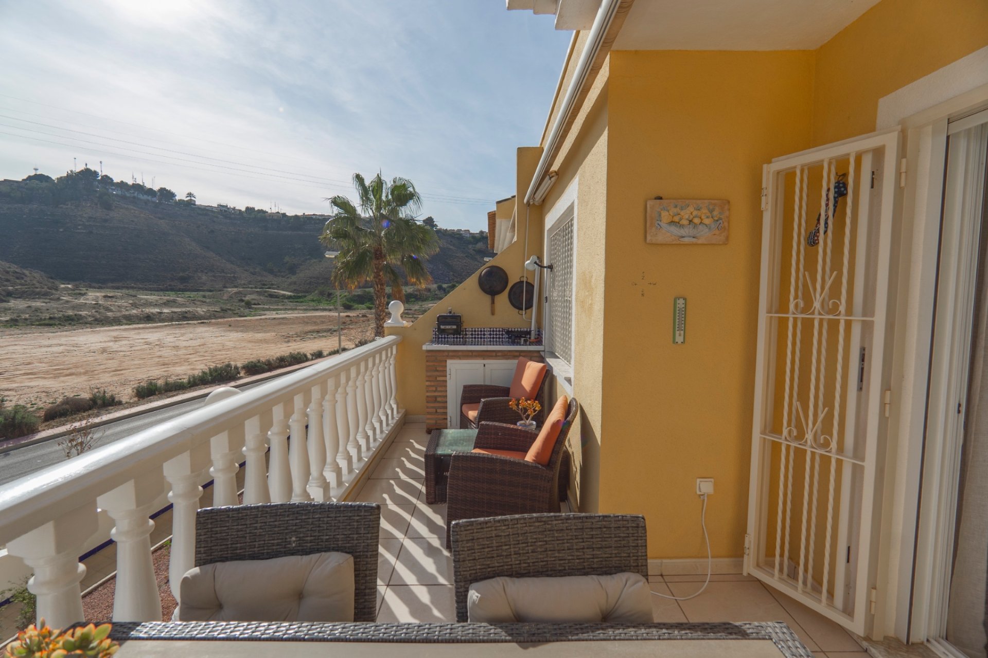 Resale - Apartment - Benimar