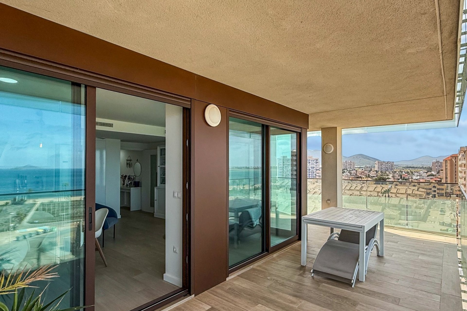 Resale - Apartment - Cartagena - Playa Honda-Playa Paraíso