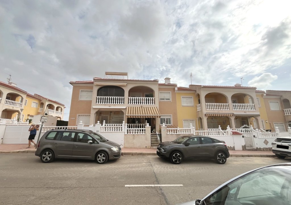 Resale - Apartment - Ciudad Quesada - Doña Pepa
