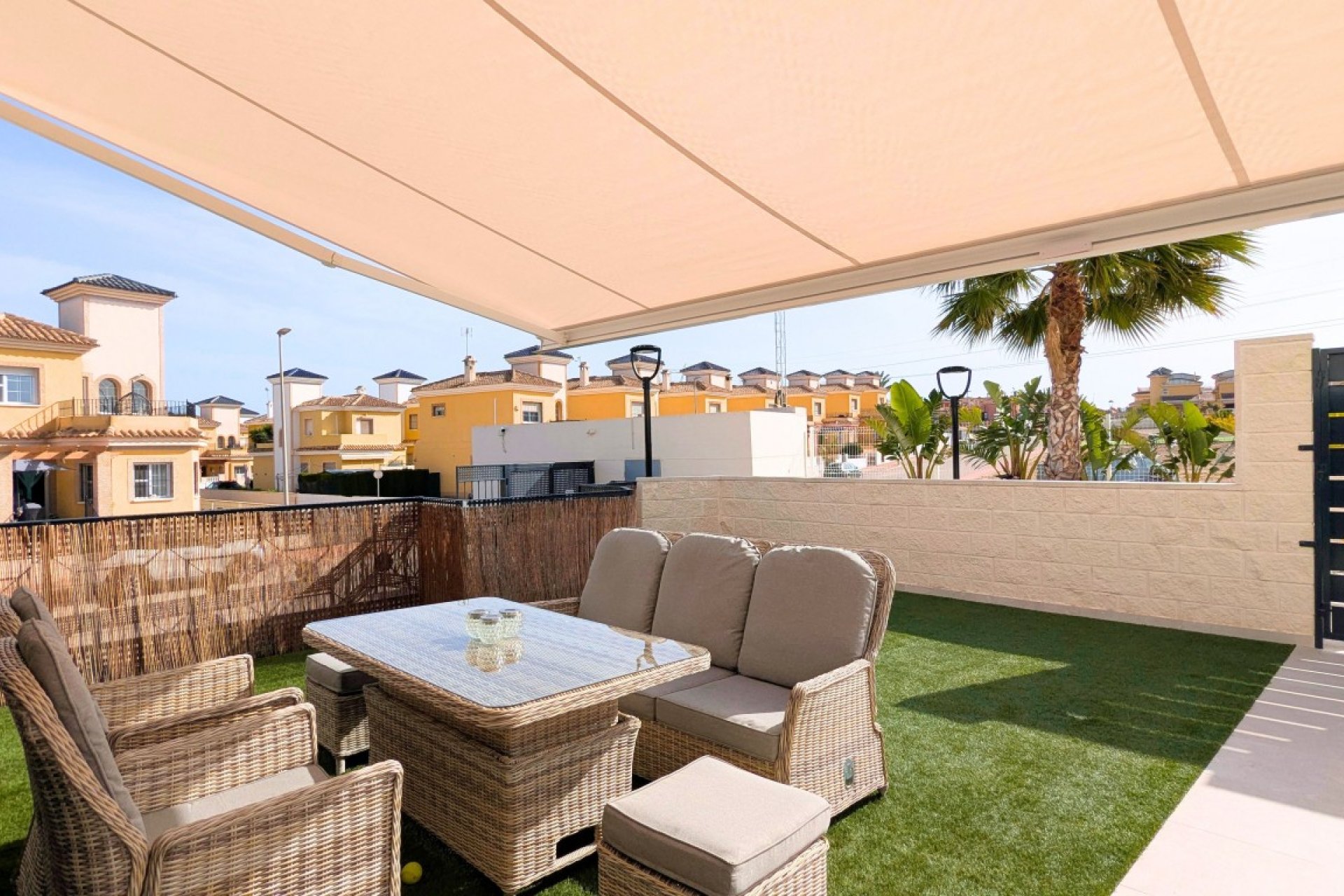Resale - Apartment - Ciudad Quesada - Lo Crispin