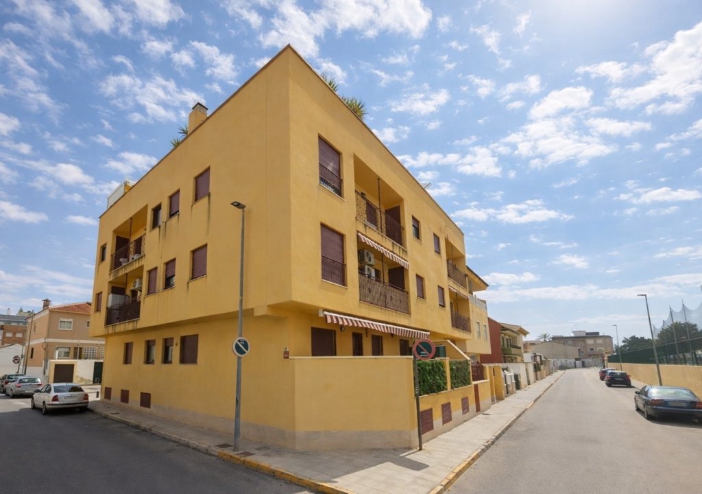 Resale - Apartment - Formentera del Segura - Formentera - Village