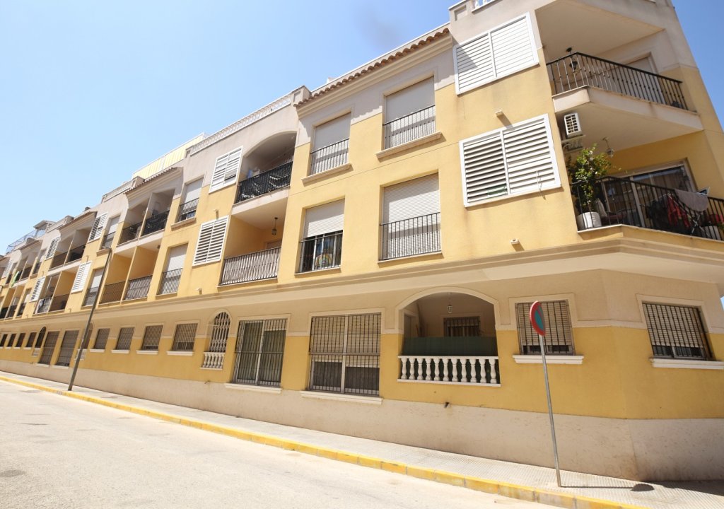Resale - Apartment - Formentera del Segura