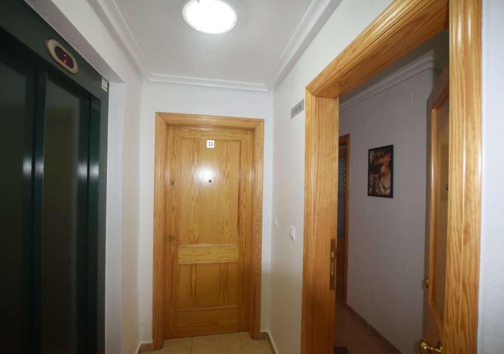 Resale - Apartment - Formentera del Segura