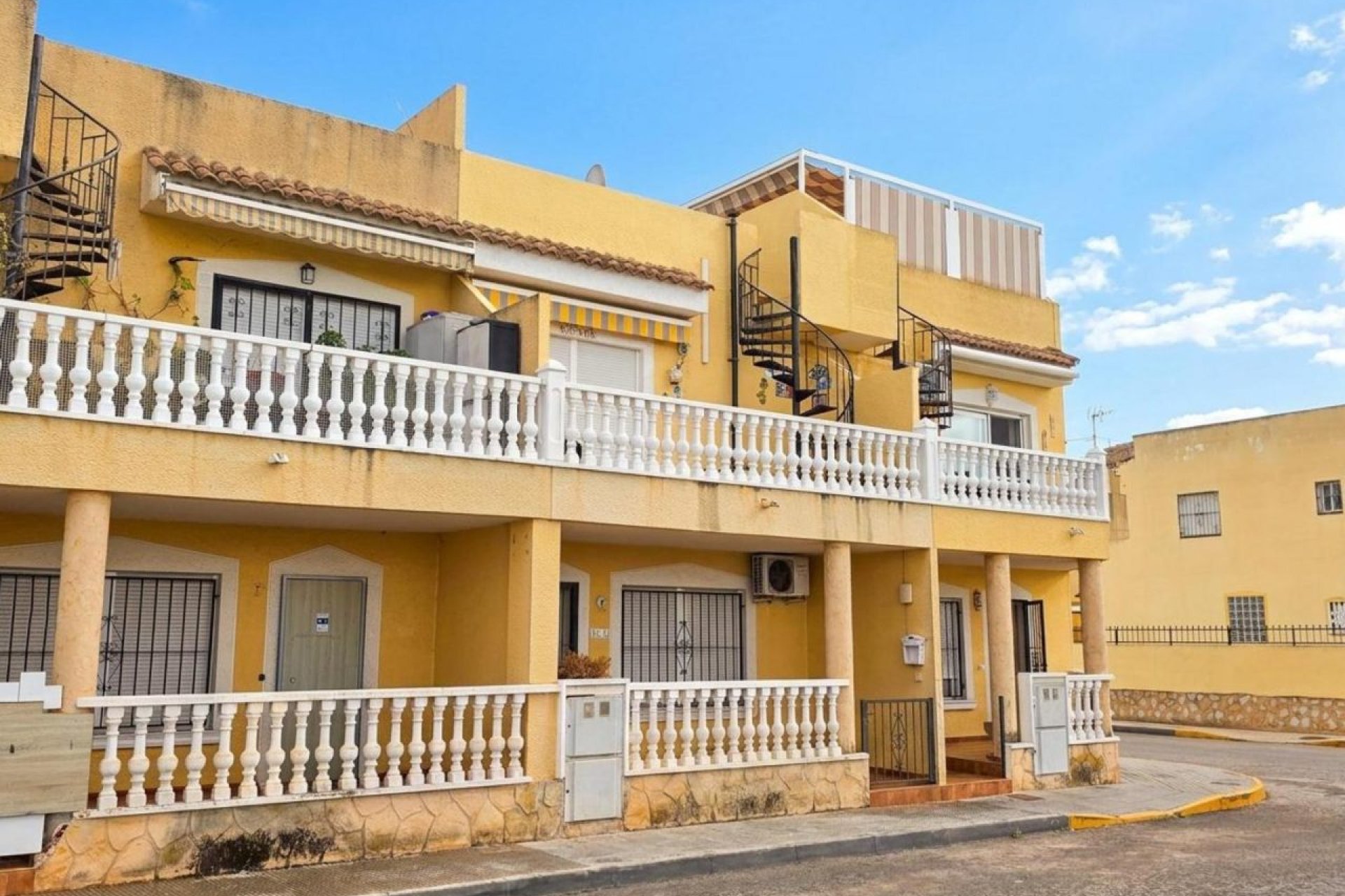 Resale - Apartment - Formentera del Segura