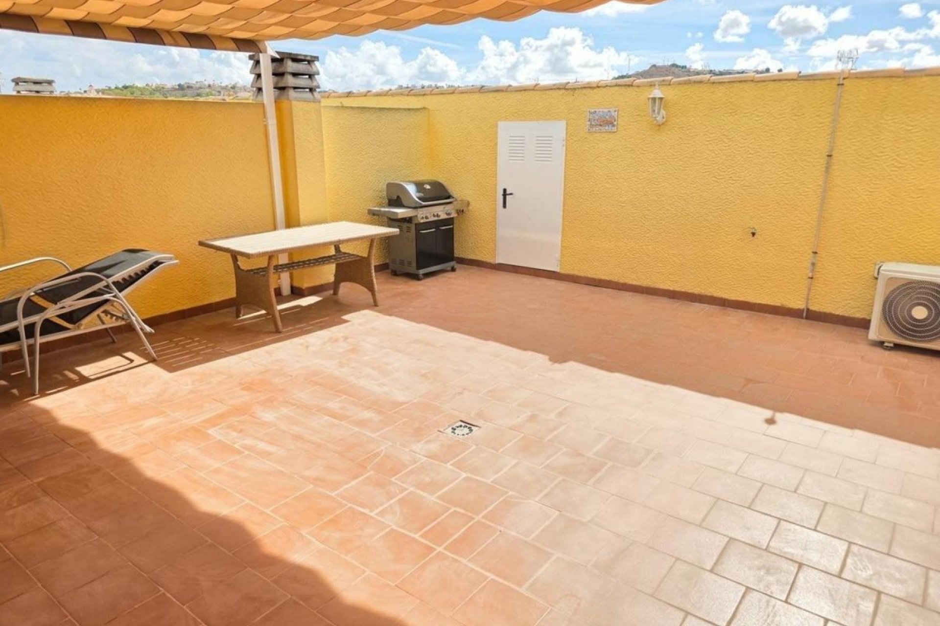 Resale - Apartment - Formentera del Segura