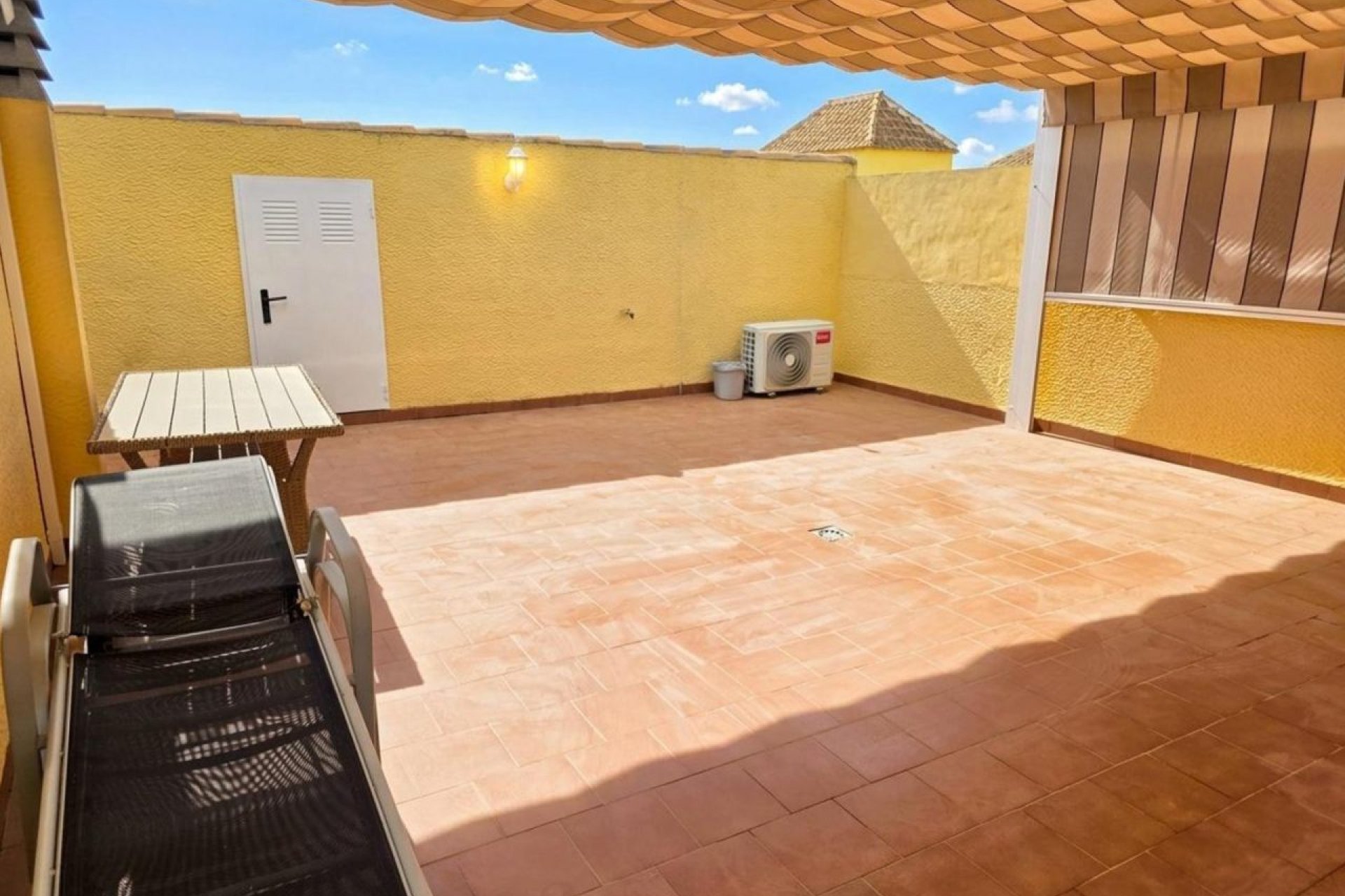 Resale - Apartment - Formentera del Segura