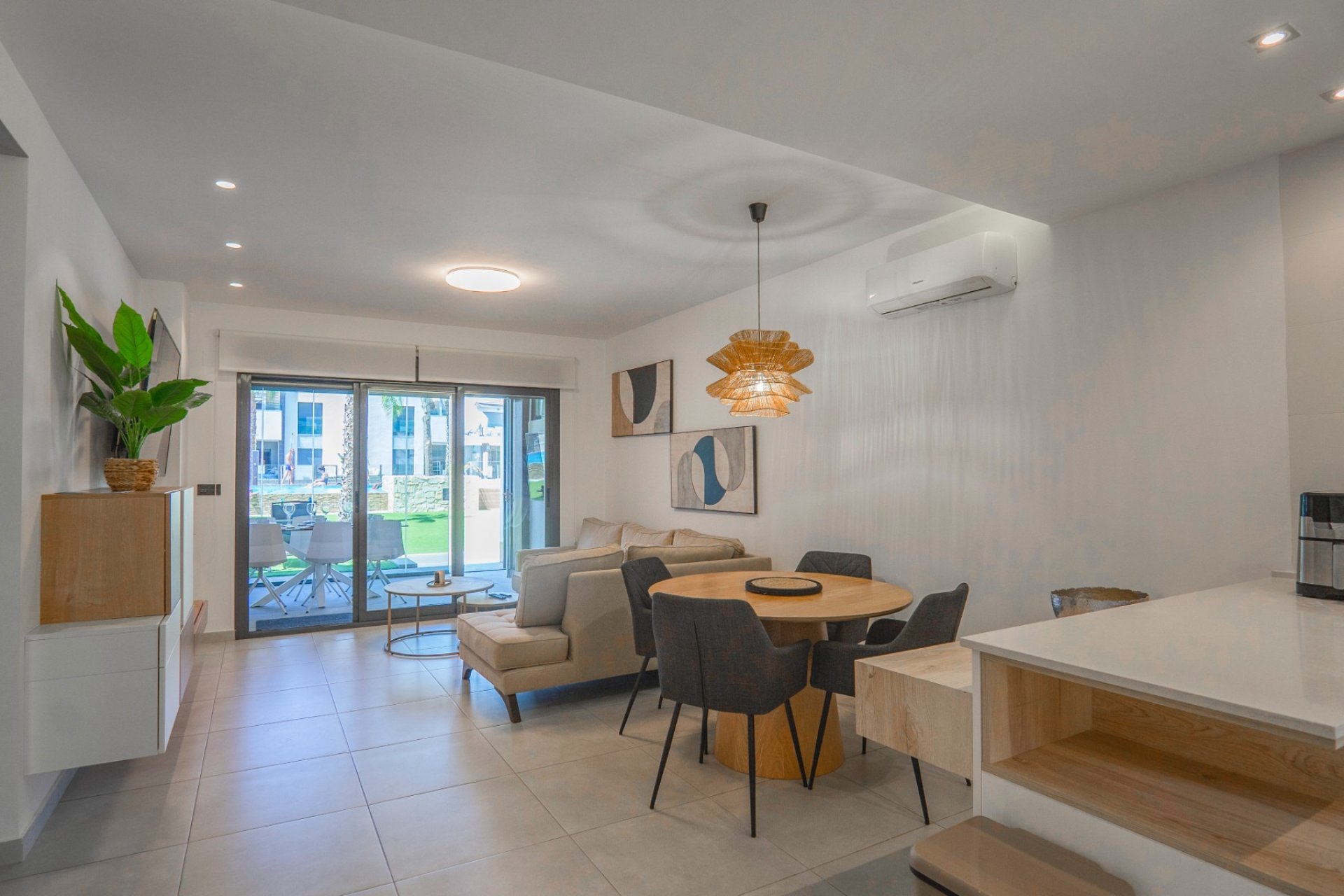 Resale - Apartment - Guardamar del Segura - El Raso