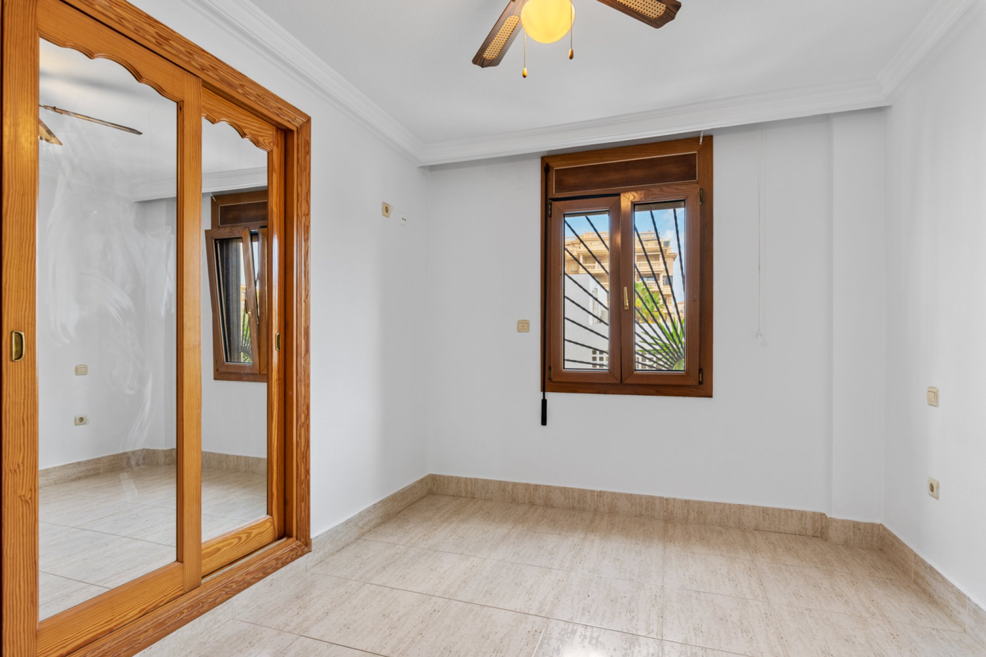 Resale - Apartment - Guardamar del Segura
