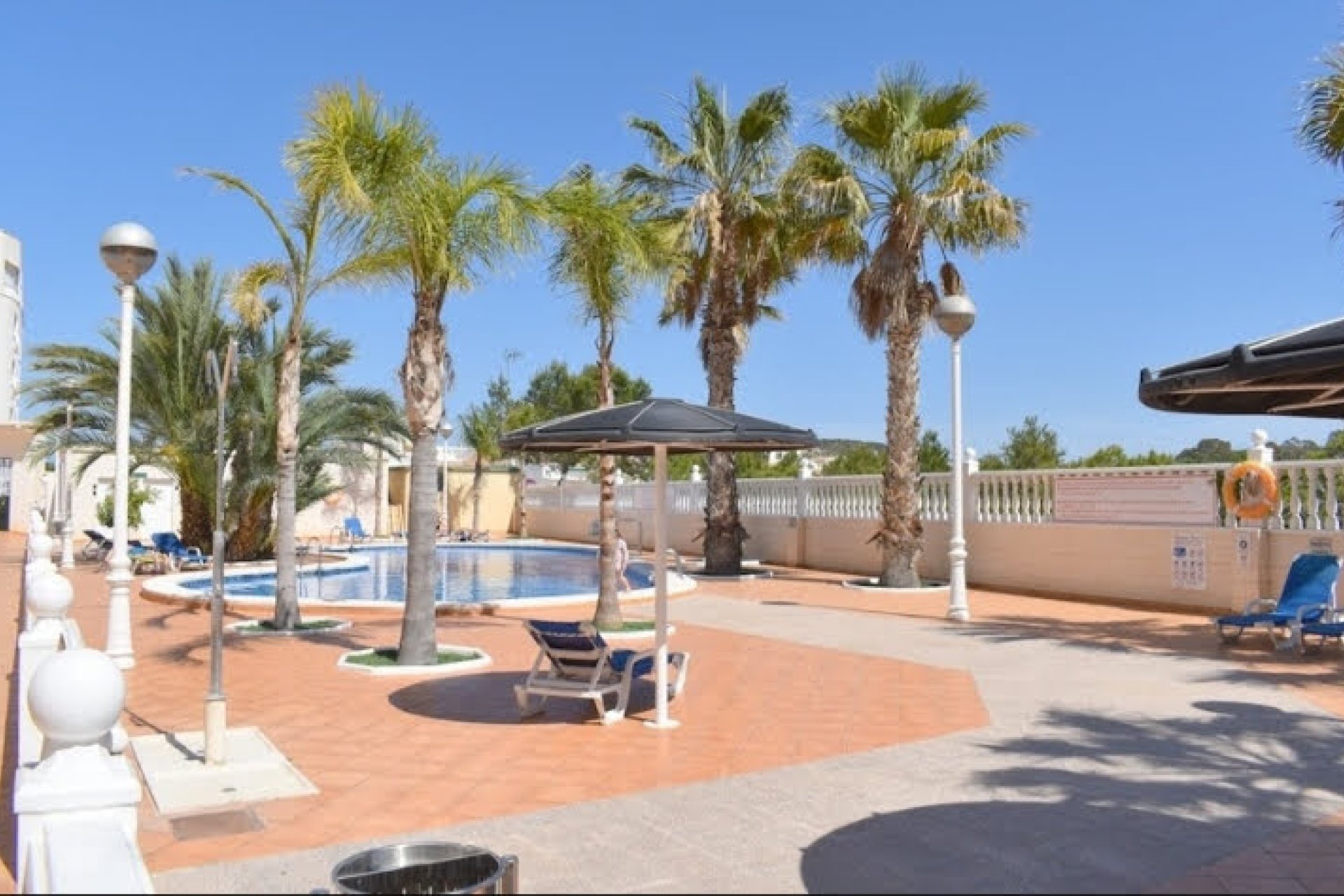 Resale - Apartment - Guardamar del Segura
