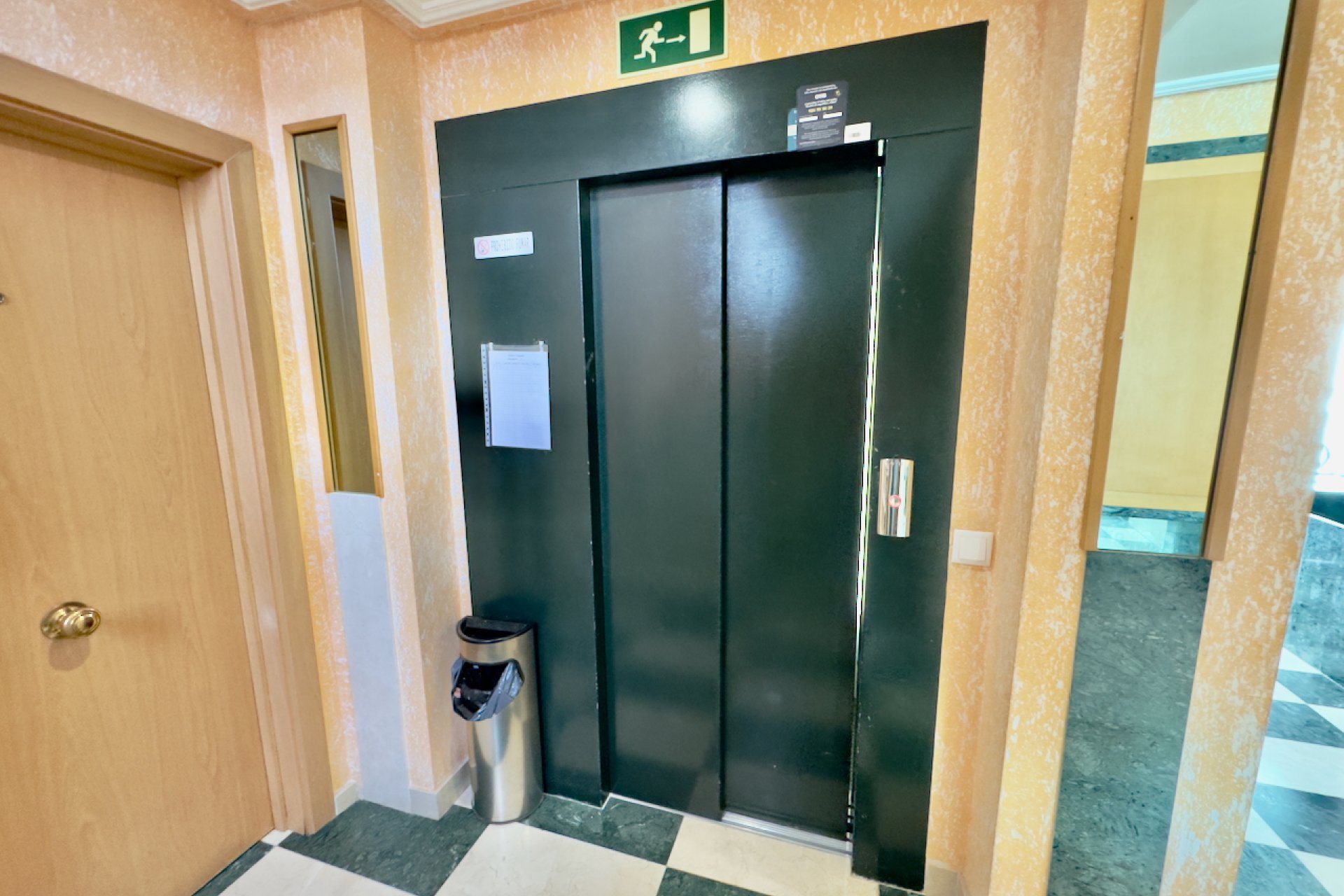 Resale - Apartment - Guardamar del Segura
