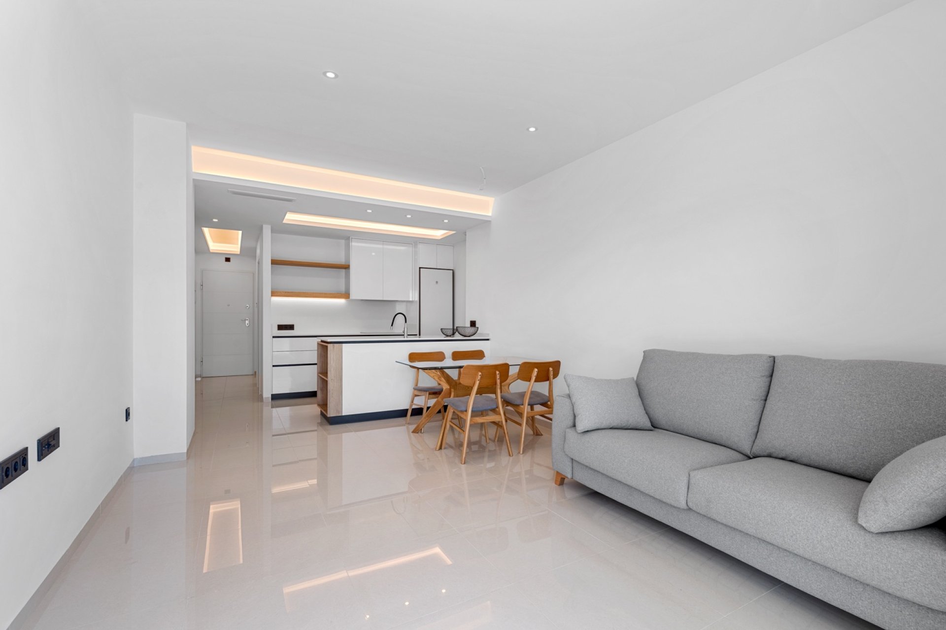 Resale - Apartment - Guardamar del Segura